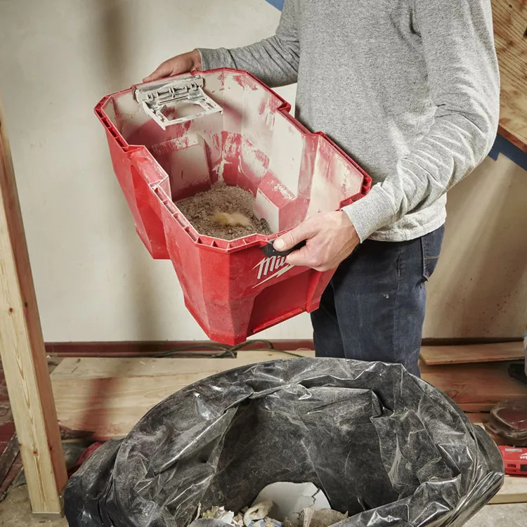 Milwaukee 9-Gallon Wet/Dry Vacuum Tank with Oversized Tank Drain- 0912-20
