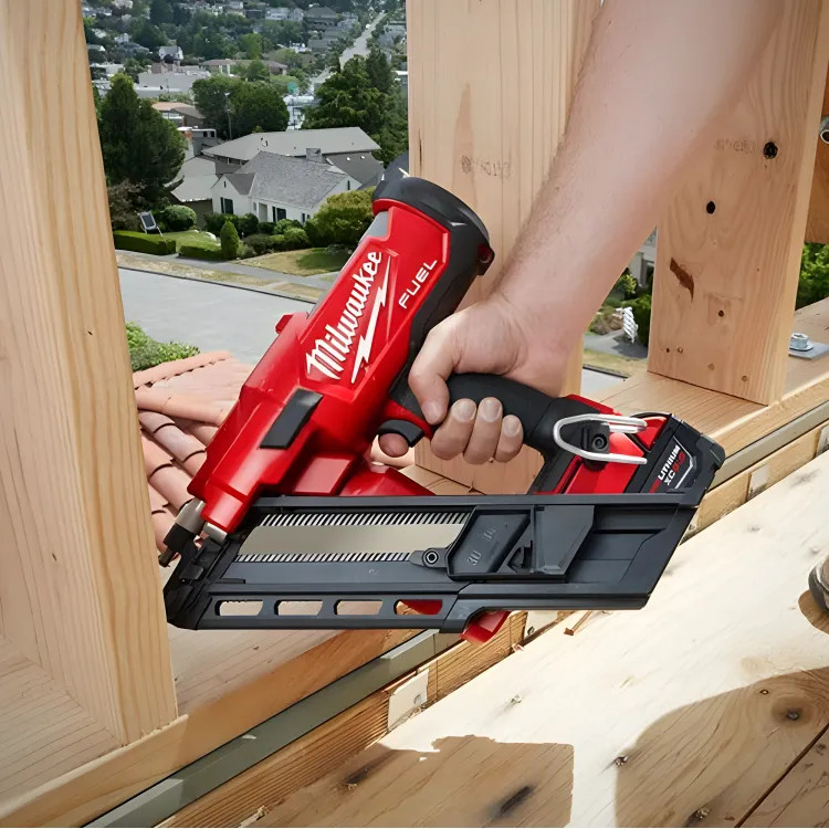 Milwaukee M18 30 Degree Framing Nailer Non-Functioning Display - NFD-2745