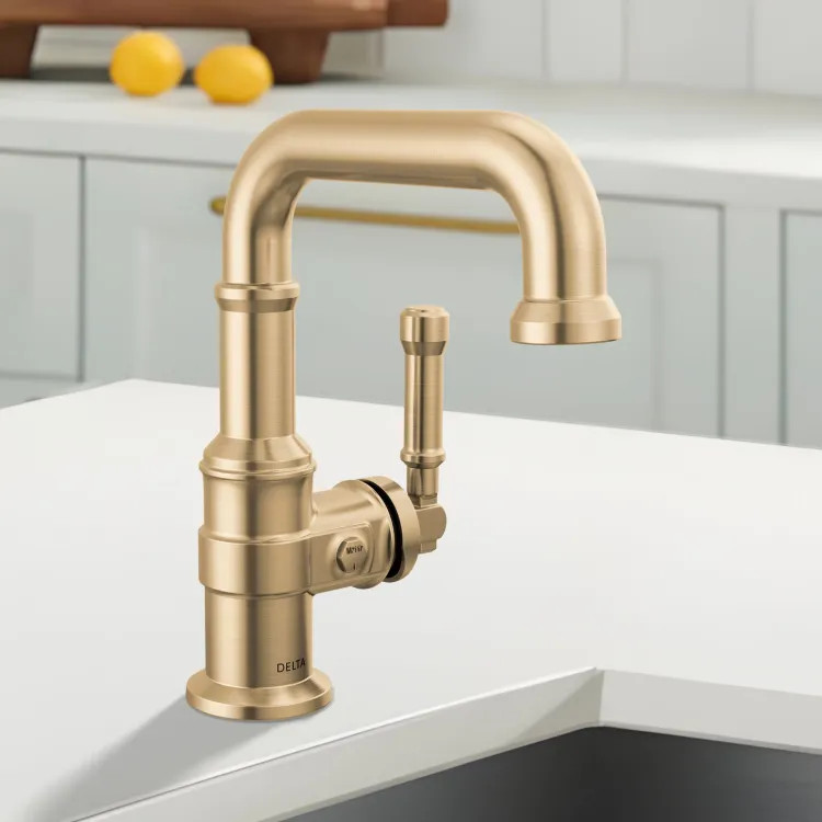 Delta Broderick Single Handle Bathroom Faucet, With Pop-Up, DIAMOND Seal, ADA, 1.2 GPM, Lumicoat Champagne Bronze - 584SH-CZ-PR-DST