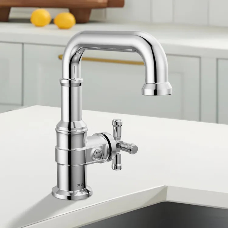 Delta Broderick Single Handle Bathroom Faucet, Single-Hole, Diamond Seal, ADA, 1.2 GPM, Lumicoat Chrome - 587SH-PR-DST