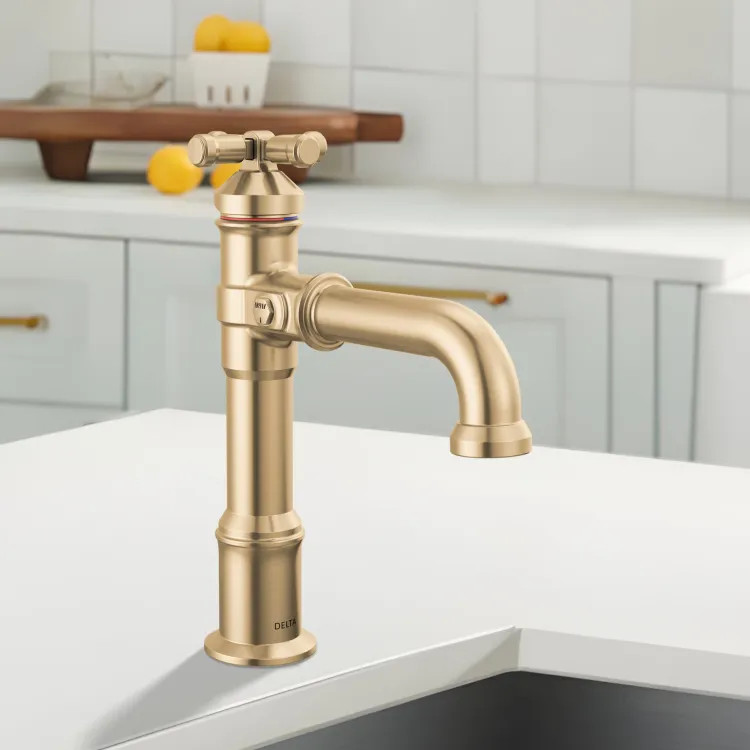 Delta Broderick Single Handle Bathroom Faucet, Single-Hole, Deck Mount, Diamond Seal, ADA, 1.2 GPM, Lumicoat Champagne Bronze - 687-CZ-PR-DST
