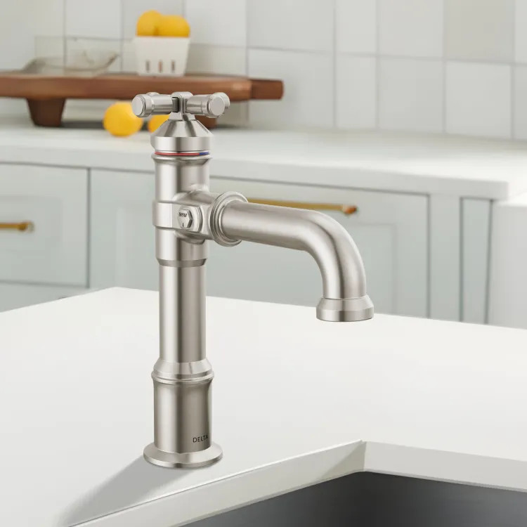 Delta Broderick Single Handle Bathroom Faucet, Single-Hole, Deck Mount, Diamond Seal, ADA, 1.2 GPM, Lumicoat Stainless - 687-SS-PR-DST