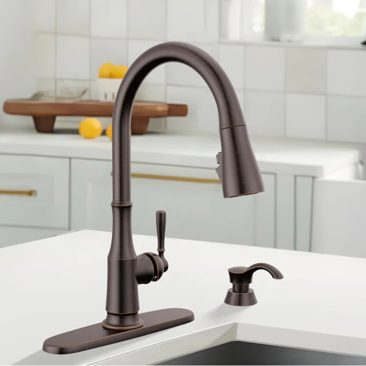 Delta Capertee Single Handle Pull-Down Kitchen Faucet with Soap Dispenser, ShieldSpray, Diamond Seal, ADA, 1.8 GPM, Venetian Bronze - 19877Z-RBSD-DST