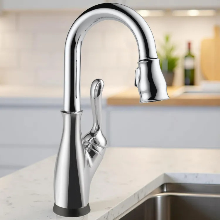 Delta Leland Touch2O Bar/Prep Faucet With Touchless Technology, DIAMOND Seal, MagnaTite, ADA, 1.8 GPM, Chrome - 9678TL-DST