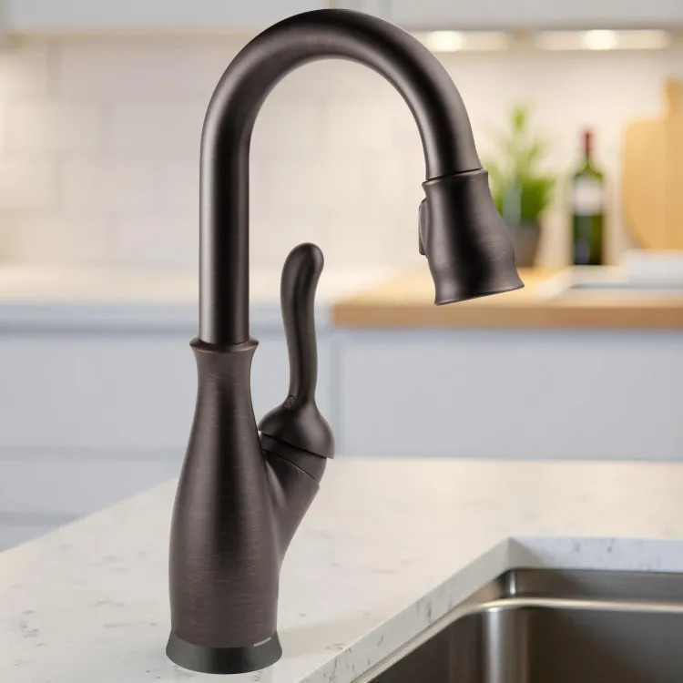 Delta Leland Touch2O Bar/Prep Faucet With Touchless Technology, DIAMOND Seal, MagnaTite, ADA, 1.8 GPM, Venetian Bronze - 9678TL-RB-DST