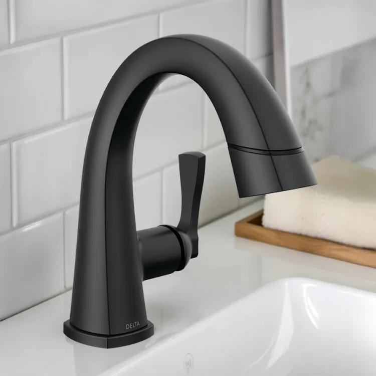 Delta Stryke Pull-Down Bathroom Faucet, Single Handle, DIAMOND Seal, MagnaTite, ADA, 1.2 GPM, Matte Black - 577-BLPD-DST