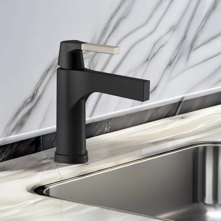 Delta Zura Touch2O Bathroom Faucet with Touchless, Diamond Seal, 1.2 GPM, Stainless/Matte Black - 574T-SM-DST