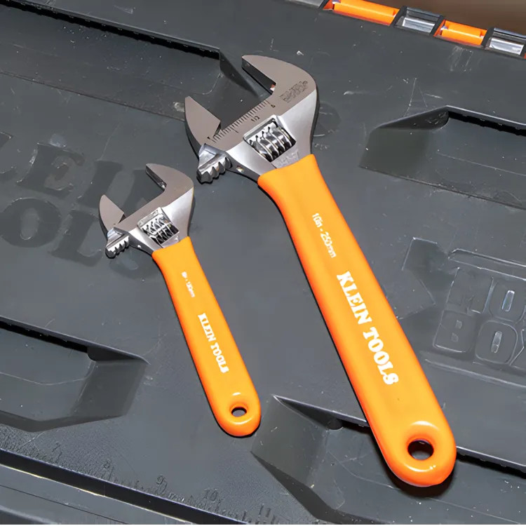 Klein 2-Piece Extra-Capacity Adjustable Wrenches, Forged Handle with Plastisol Grip, SAE and Metric - D5072