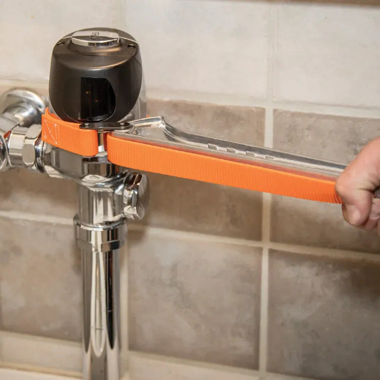 Klein Grip-It Strap Wrench with 12" Aluminum Die Cast Handle, 1-1/2" to 5" Capacity - S12HB