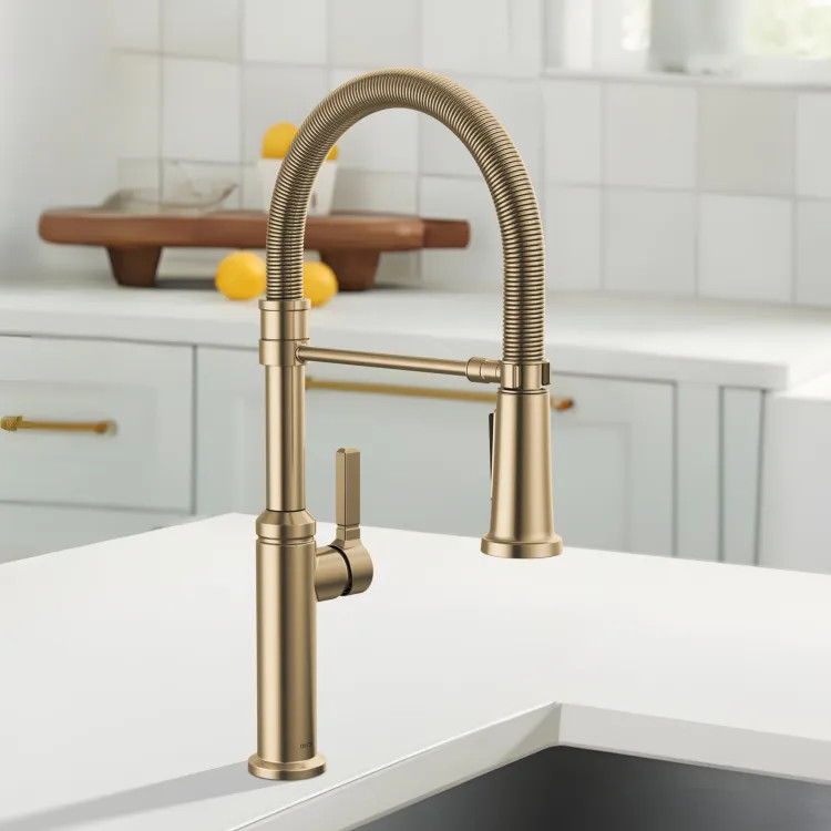Delta Rhett Single-Handle Pull-Down Kitchen Faucet w/ Spring Spout, 1.8 GPM, Champagne Bronze - 18829-CZ-DST