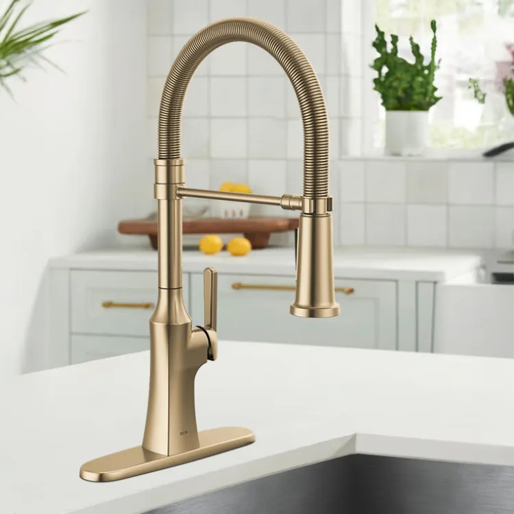 Delta Ermelo Single-Handle Pull-Down Kitchen Faucet w/ Spring Spout, 1.8 GPM, Champagne Bronze - 18887-CZ-DST