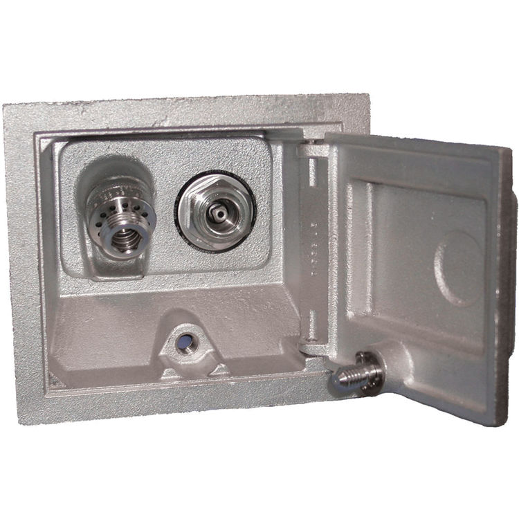 Woodford B67C-18-BR Freezeless Commercial Box Wall Hydrant