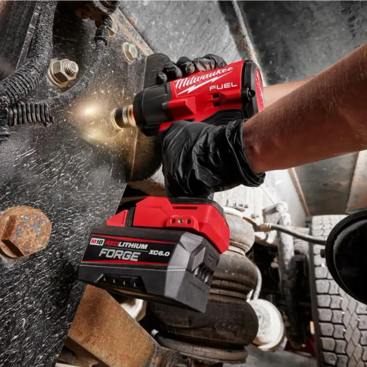 Milwaukee M18 REDLITHIUM FORGE XC6.0 Battery Pack - 48-11-1861